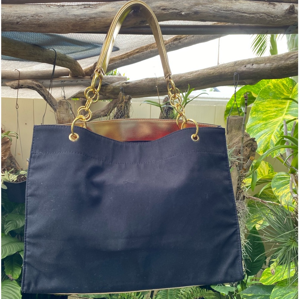 Large Black Canvas Tote Bag With Gold Straps & Gold Chains. Like New🖤